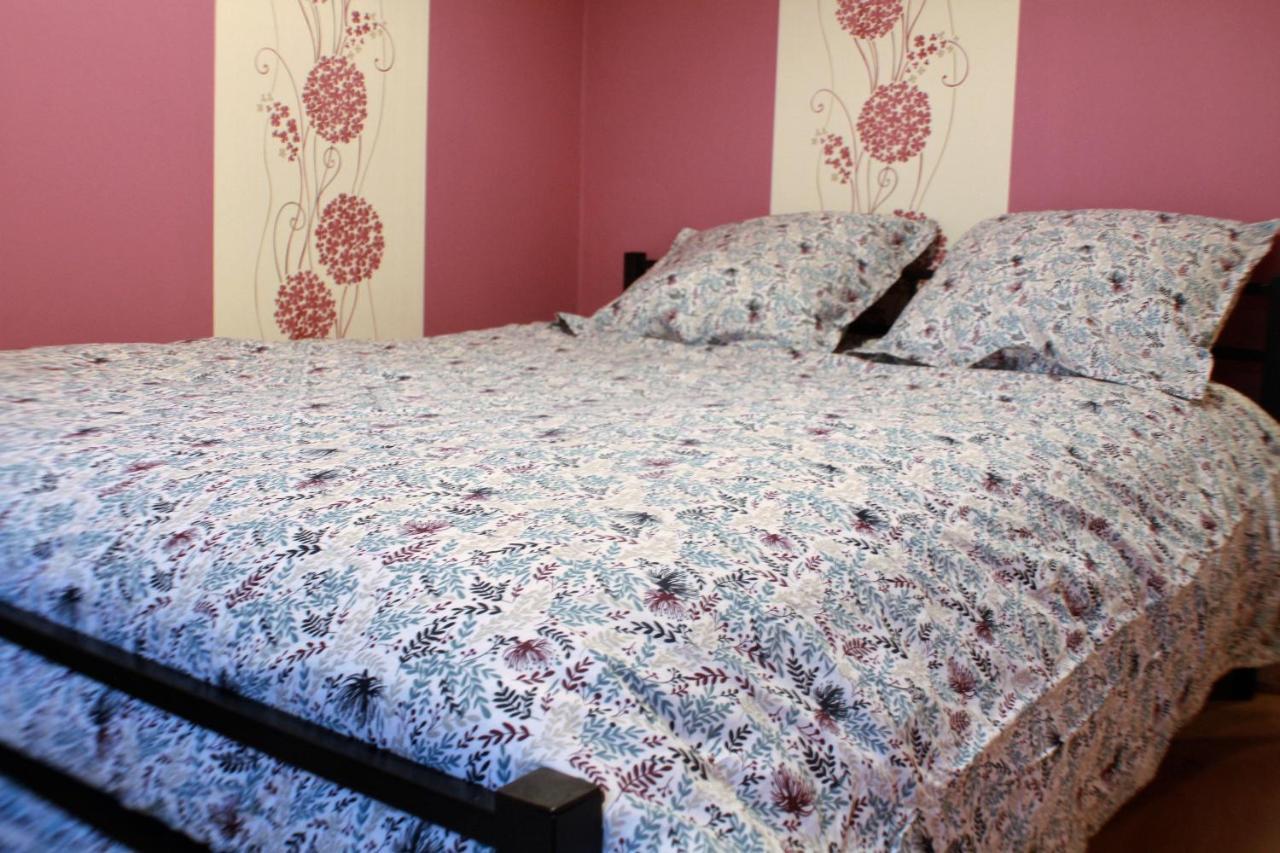Welcome Calais Centre St Pierre Fontinettes Екстер'єр фото