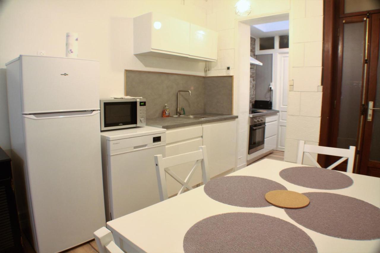 Welcome Calais Centre St Pierre Fontinettes Екстер'єр фото
